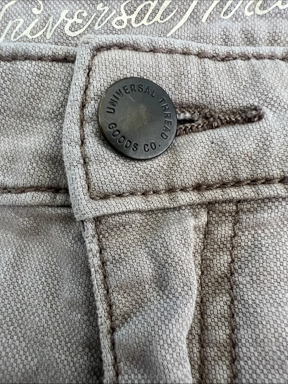 Frayed Hem Women's Denim Shorts - Light Tan